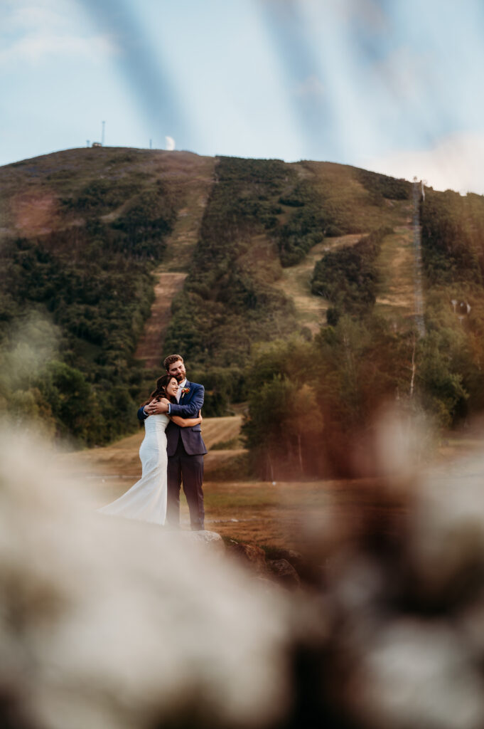 couples portrait at sugarloaf mountain